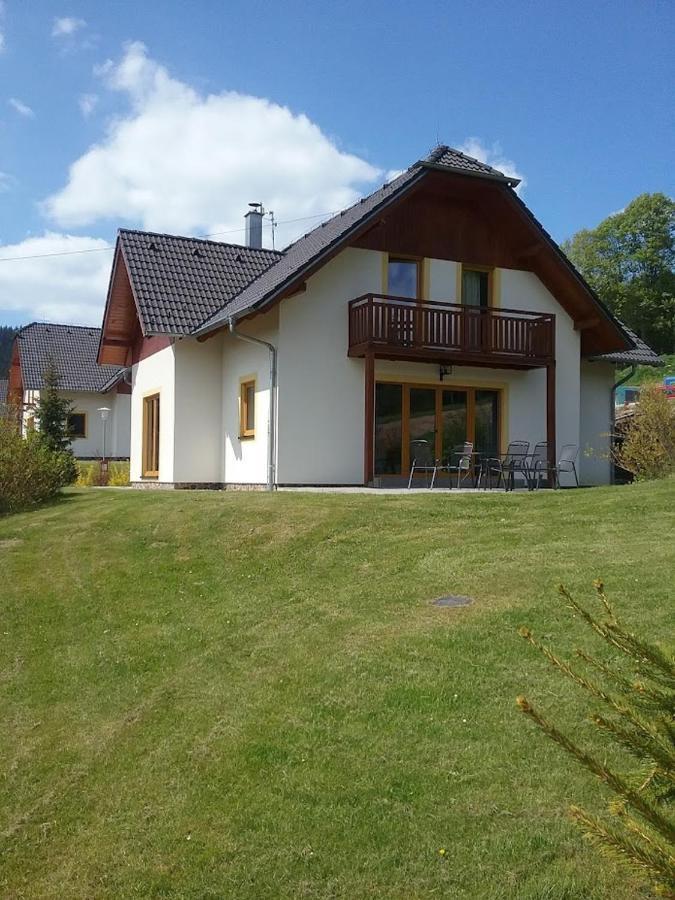 Villapark Lipno Dreams - Pet Friendly Lipno nad Vltavou Exteriör bild