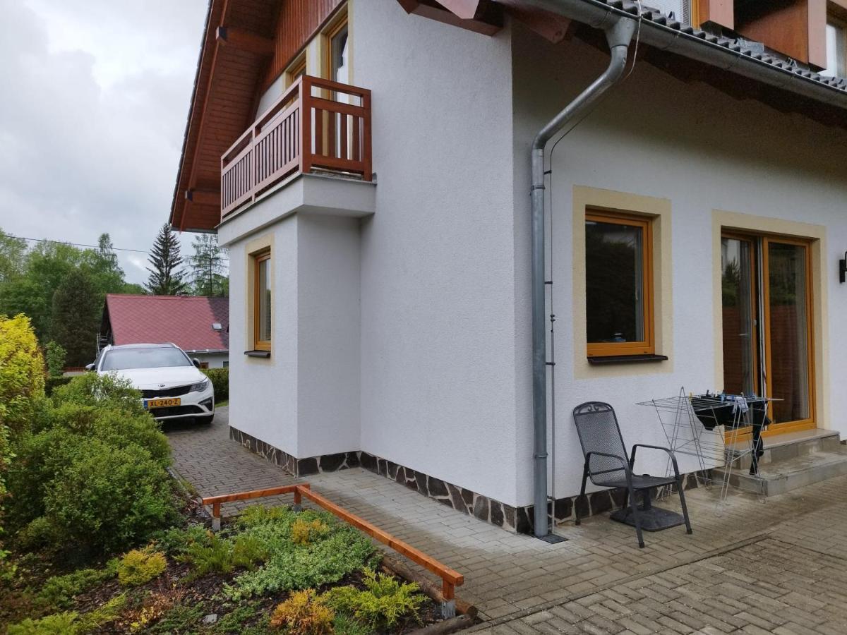 Villapark Lipno Dreams - Pet Friendly Lipno nad Vltavou Exteriör bild