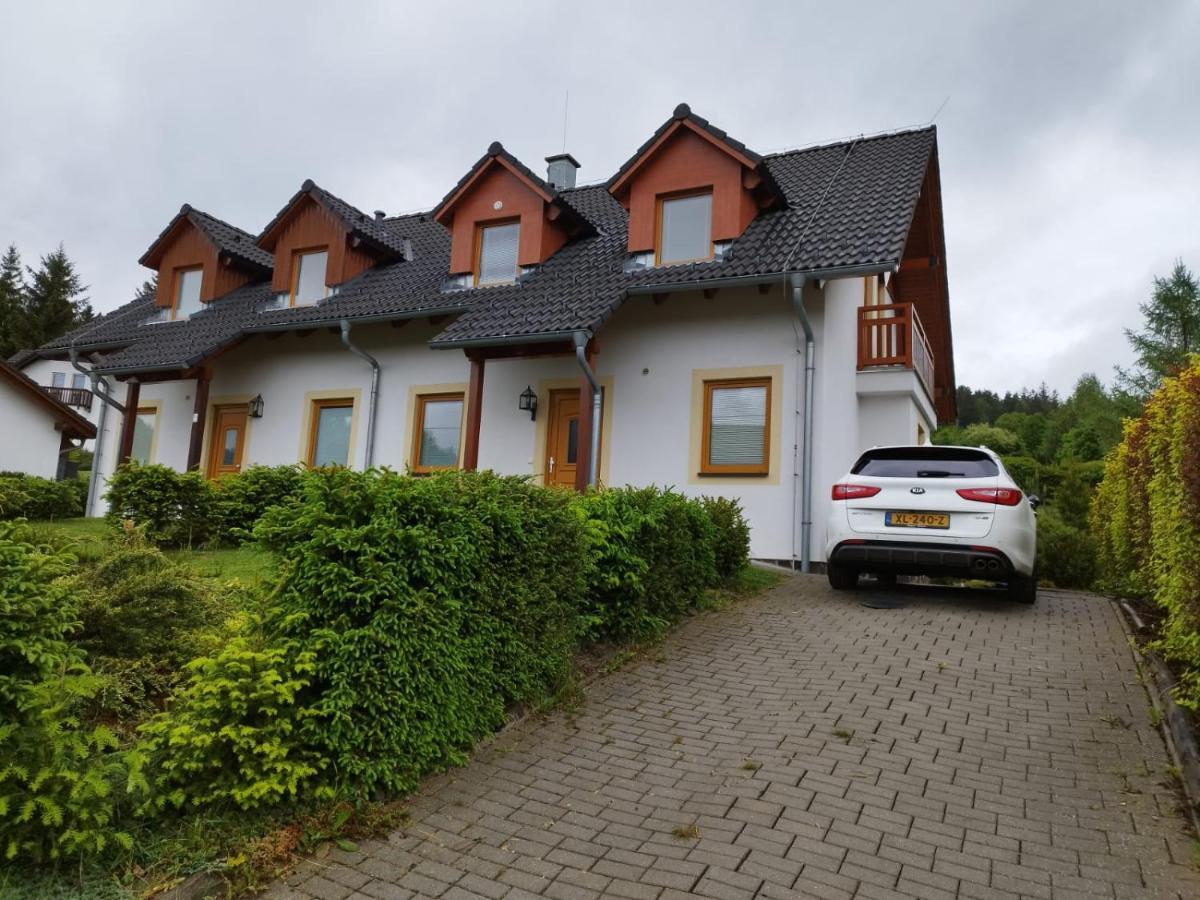 Villapark Lipno Dreams - Pet Friendly Lipno nad Vltavou Exteriör bild